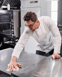 sanitizing food contact surfaces (embed)